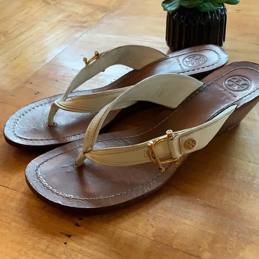 🤎 Tory Burch wedges sz 7